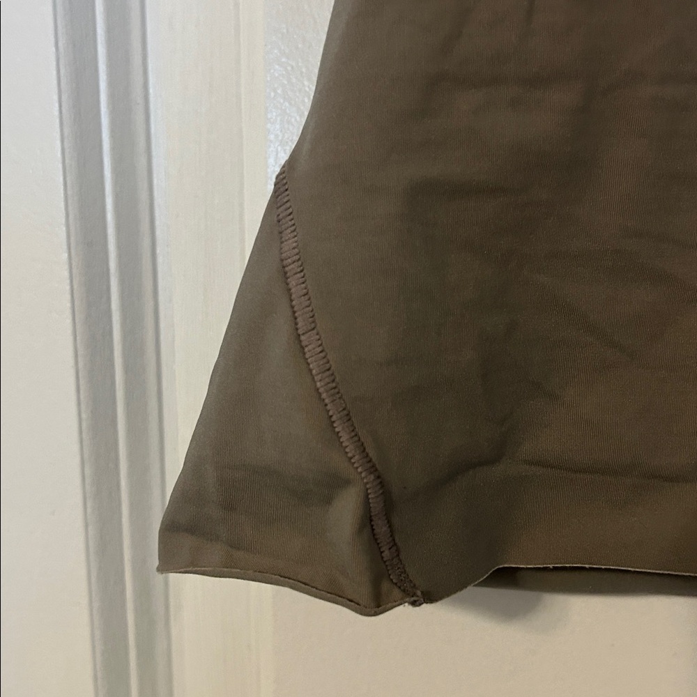 Spanxshape Invisible Small Brown/Tan Smoothing Ta… - image 4
